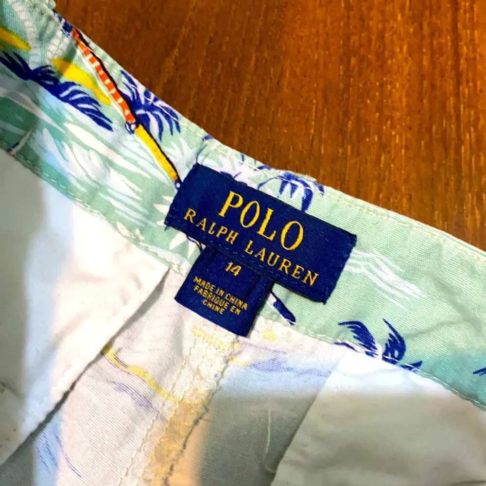 POLO RALPH LAUREN SUMMER FISH SAIL BOAT BERMUDA SHORTS BOYS SZ 14